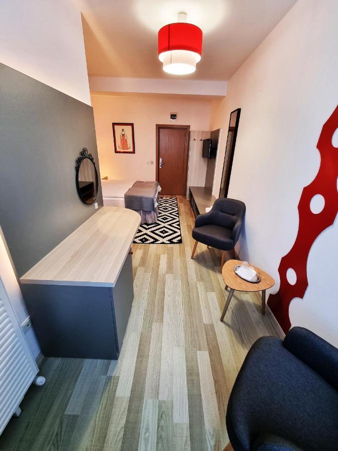 Motel Via Targu Mures Cristesti  Экстерьер фото