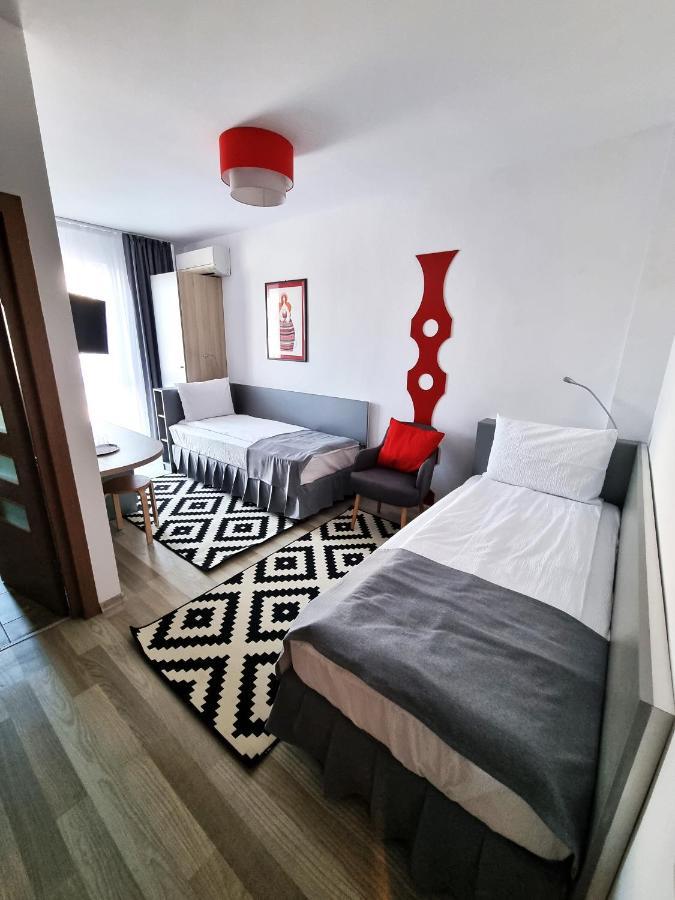 Motel Via Targu Mures Cristesti  Экстерьер фото