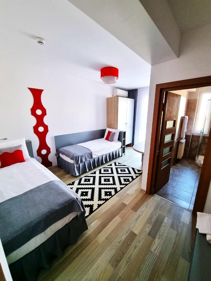 Motel Via Targu Mures Cristesti  Экстерьер фото