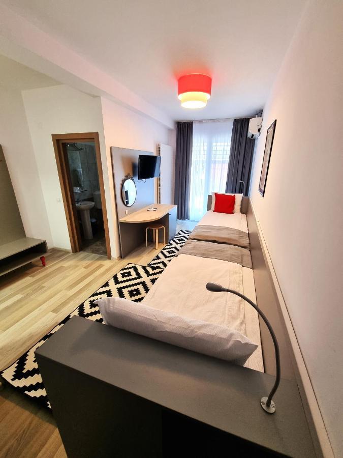 Motel Via Targu Mures Cristesti  Экстерьер фото